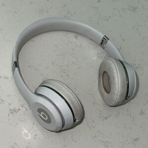Beats by Dre Over-Ear Headphones - Silver